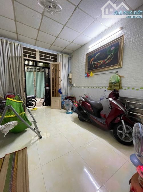 Bán nhà giá rẻ Trần Văn Quang, Tân Bình, 3 tầng, giá 3.2 tỷ - 2