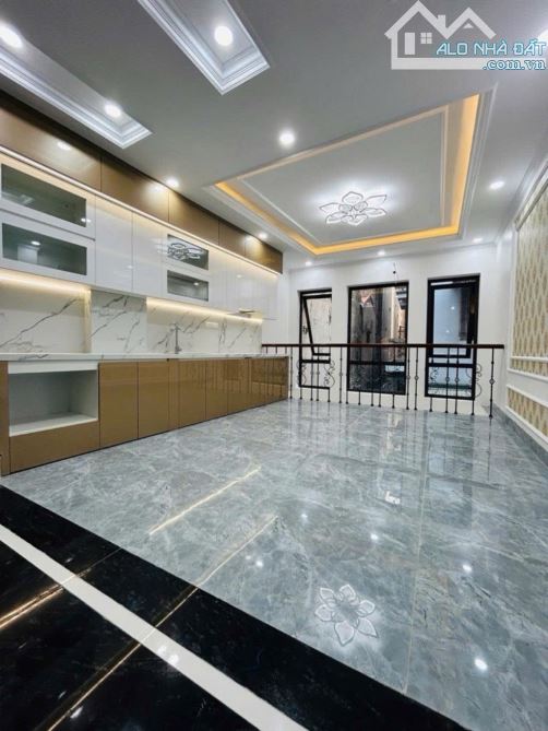 Bán nhà Tây Sơn, TT Đống Đa, 38.2m x 6 tầng, Thang máy, đẹp lung linh - 2