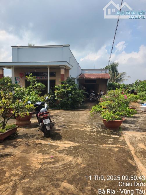 Căn nhà vườn diện tích đến 5.069m2 sẵn 300m2 thổ cư, ngang đến 46m, sau lưng có suối lớn - 2