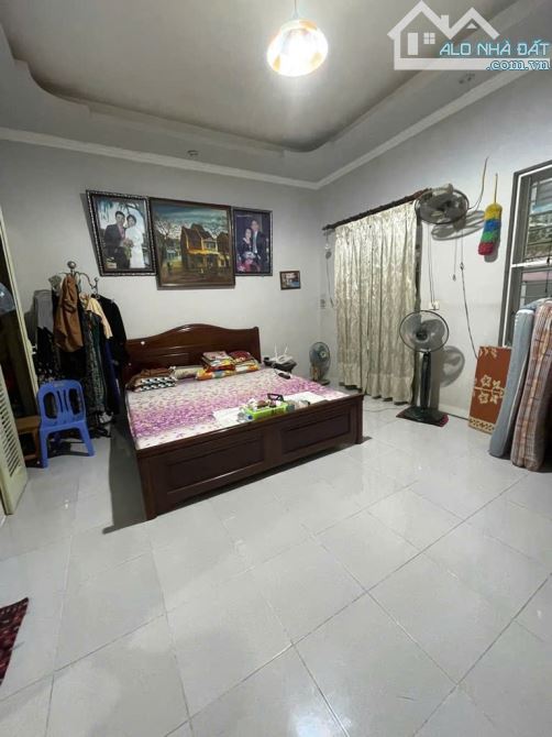Chính chủ cần bán nhà 4T, Huỳnh Thúc Kháng, Đống Đa, Hà Nội - DT 54m - G 9,8 tỷ - sổ đỏ cc - 2