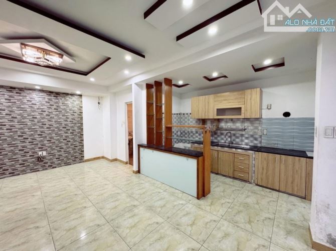 BÁN NHÀ Ở VỊ TRÍ SIÊU VIP TRUNG TÂM HẢI CHÂU- RA CẦU RỒNG 2 PHÚT - 2