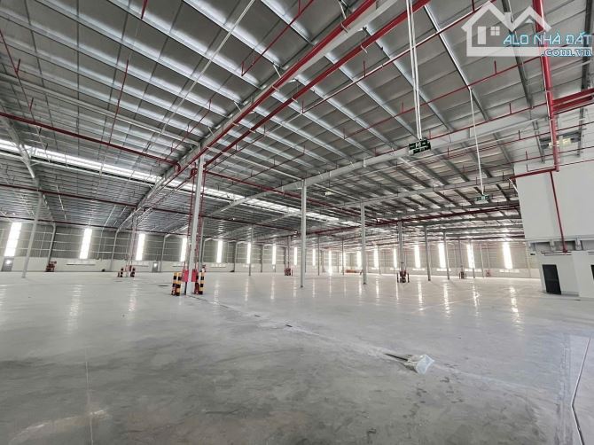 Cho Thuê Nhà Xưởng 2000m²KCN Đức Hòa,Long An,PCCC Tự Động,An Ninh 24/7,Giá Chỉ 3,5 USD/m² - 2