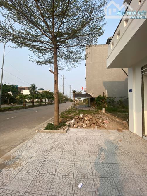 BÁN LÔ ĐẤT NHỊ CHÂU PHÚ LƯƠNG 200M² – Ô TÔ TRÁNH – PHÂN LÔ KINH DOANH – 28 TỶ 8 - 2