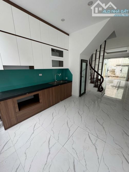 Bán nhà Phố Yên Duyên, Tam Trinh, 45m2 x 4 tầng,  Ô tô 10m, Giá: 6,35 tỷ( ctl) - 2
