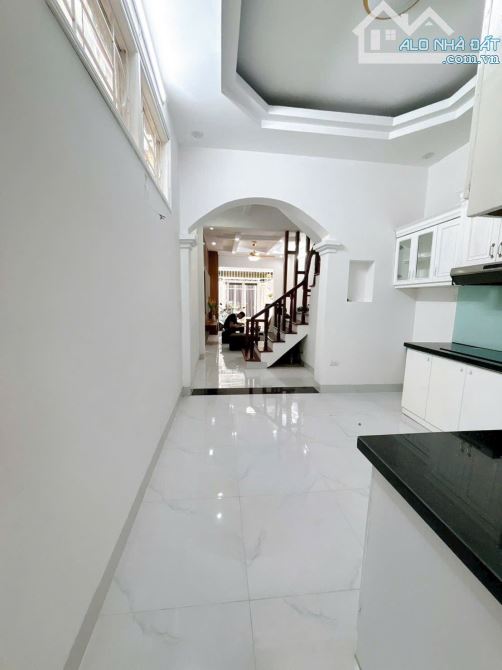 Nhà Phố Đào Tấn 50m2, 5 tầng, căn góc, ngõ rộng 3m, 3 thoáng, gần phố, về ở ngay 13.5 tỷ - 2