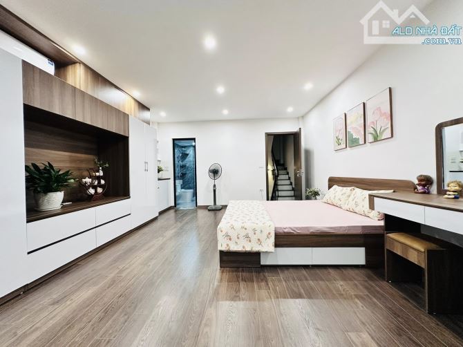 6 TẦNG THANG MÁY TRUNG TÂM BA ĐÌNH - DT 42M2 MT 4.6M CHỈ 11 TỶ - 2