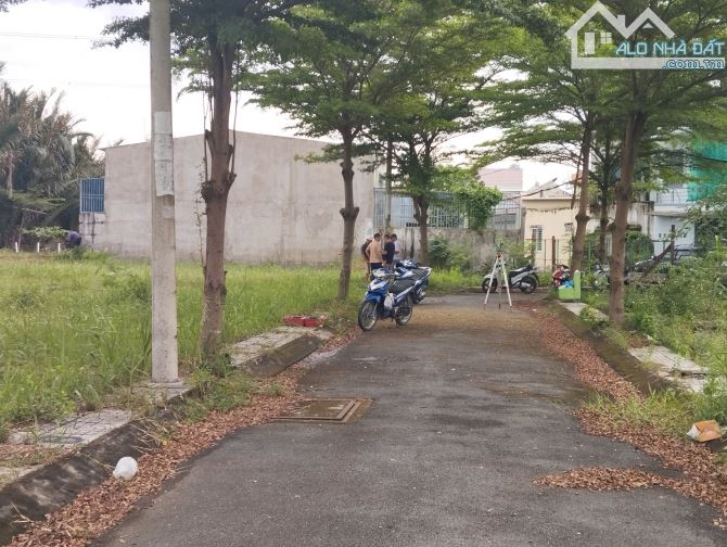 Bán Gấp Lô Đất KDC Hiện Hữu Hẻm 845 Nguyễn Bình, Nhà Bè. - 2