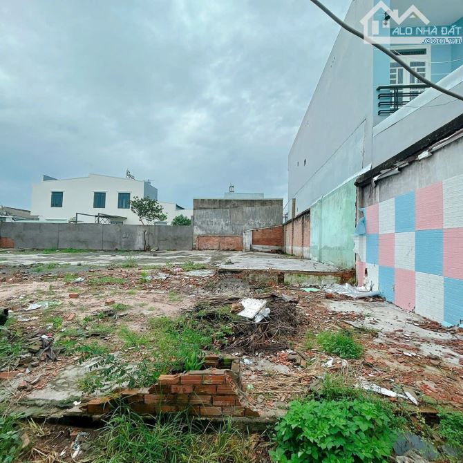🏡 CẦN BÁN GẤP LÔ ĐẤT 550m² – GẦN CHỢ TÂN HIỆP  📍 Vị trí: Hẻm CF Phúc Long vào 300m - 2