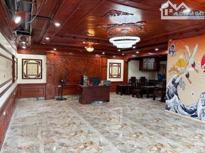 Nhà Mặt phố view sông Hồng, nhà xây ngang tiền đất mất 129m2 7 tầng giá 55 tỷ - 2