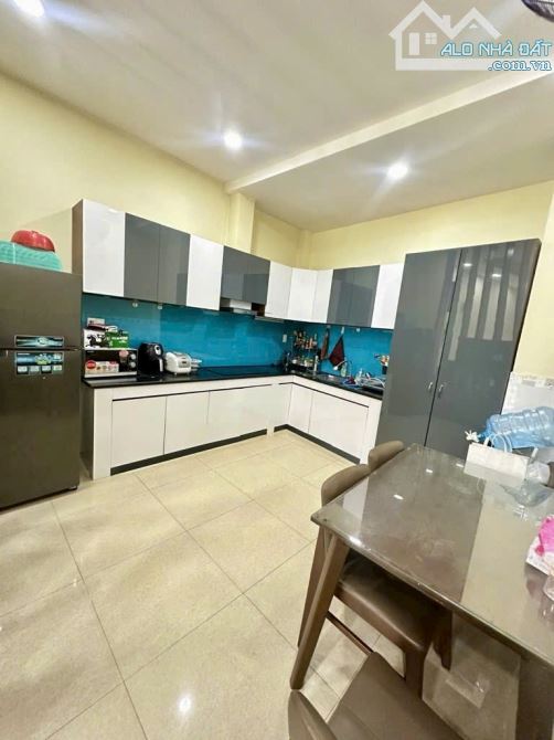 BÁN GẤP NHÀ 3 TẤM SÁT MẶT TIỀN TÔN ĐẢN DTS 49M2 CHỈ 6TY490 TL CHÍNH CHỦ - 2