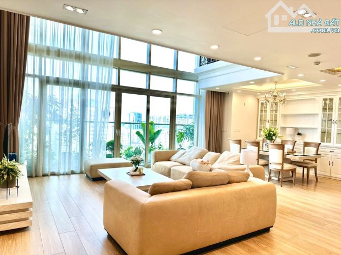 Bán CHCC  khu Trung Hoà Nhân Chính dt 118mx 3 ngủ, 2 wc, 2 ban công, 9 tỷ - 2
