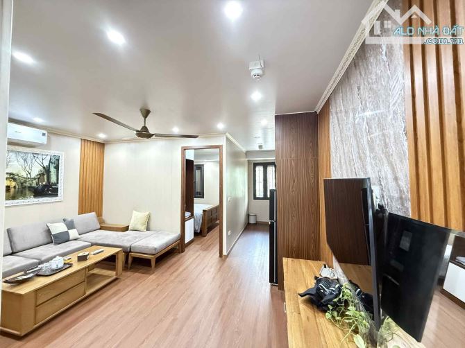 Lô Góc 3 Mặt - Gần Khu Đô Thị Resco - 65m2, 7 Tầng TM, 16 Căn Hộ, Oto & View Hồ, Thuê 65tr - 2