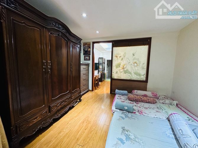 Bán chung cư A6 Giảng Võ, Ba Đình, 60m2, view hồ, nhỉnh 5 tỷ - 2