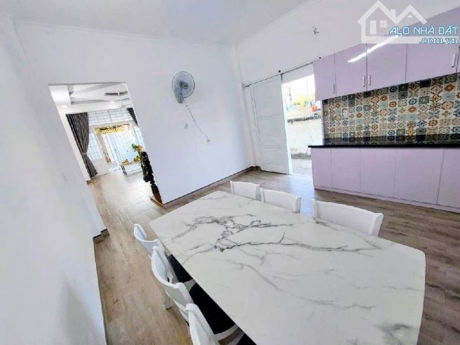 NHÀ MỚI LÔ GÓC 2 TẦNG – HẺM XE HƠI HUỲNH TẤN PHÁT – 64M² – GIÁ CHỈ NHỈNH 4 TỶ - 2