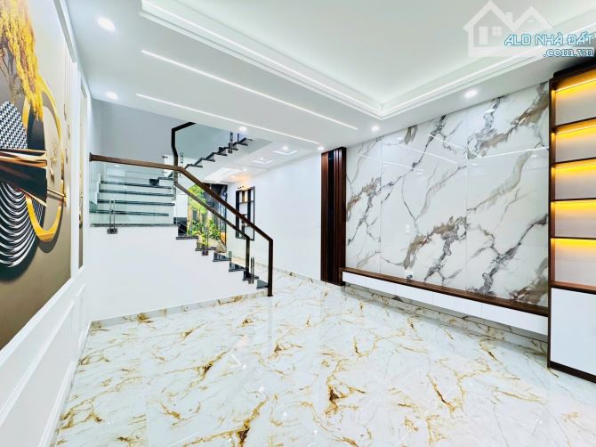 Chính chủ gửi bán nhà 3 tầng độc lập ngõ 311 đằng hải - 2