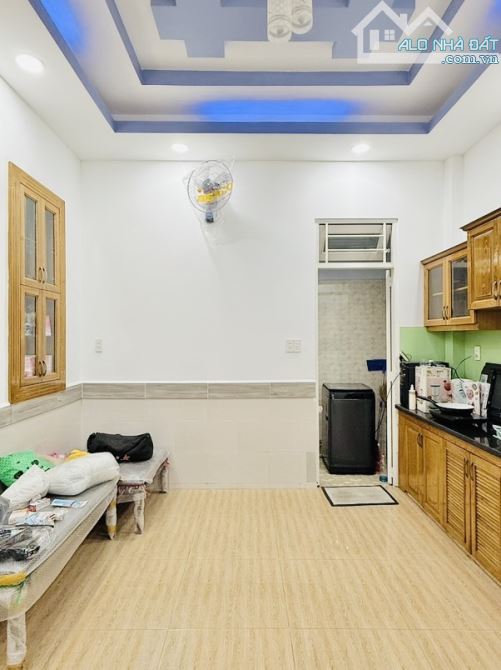 💥SIÊU PHẨM NGAY CÔNG VIÊN LÀNG HOA LÊ VĂN THỌ GÒ VẤP - HẺM XE HƠI - NHÀ 4 TẦNG MỚI ĐẸP - 2