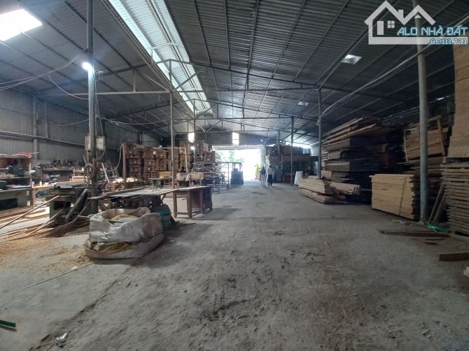 BÁN RẺ 2000m2 KHO, NHÀ XƯỞNG TRẢNG DÀI, SỔ HỒNG ĐẤT HỒNG, ĐƯỜNG RỘNG 10m THÔNG THOÁNG - 1