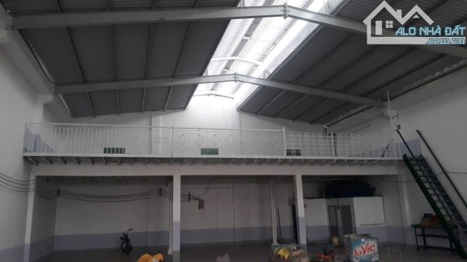 Cho thuê nhà xưởng 14x22 gần ngã tư an sương - GIÁ CỰC TỐT - 2