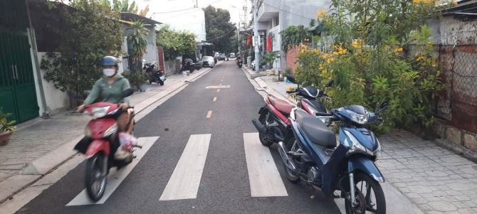 CẦN BÁN GẤP ĐẤT MẶT TIỀN ĐƯỜNG PHAN THỊ NIÊN - BẮC NHA TRANG (VĨNH HÒA) - 2