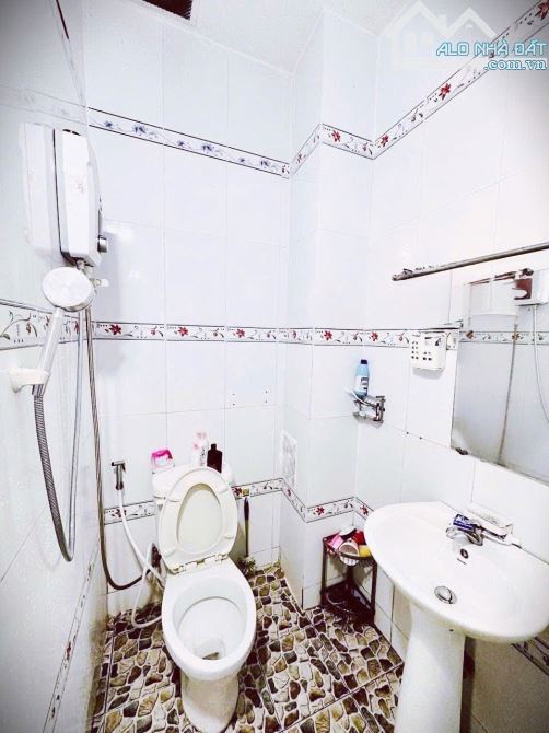 NP877 🏡 nhà lầu giá cực kỳ hấp dẫn - mà nằm ở trung tâm tp Biên Hoà - p Thống Nhất ( Trấn - 2