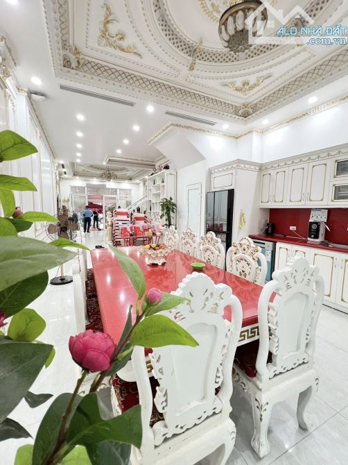 Bán nhà Phân Lô Dương Văn Bé, Vĩnh Tuy, 70m2 x 7 tầng, Kinh Doanh, o tô, Phân Lo, Giá: 23, - 2