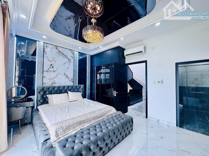 Mặt tiền đường Khu dự án Anh Tuấn- Nhà Bè - 90m2 -4 tầng - Full nội thất - 12.5 tỷ - 2