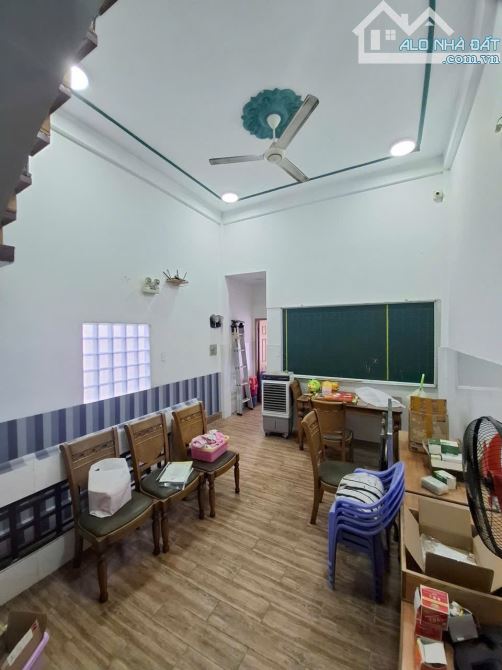TT BÌNH THẠNH - CHÍNH CH.Ủ - GẦN BÀ CHIỂU 60M2(3.8x16) 3 TẦNG SÁT M - 2