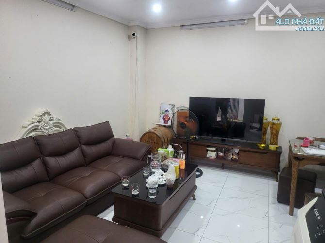 BÁN NHÀ NGÕ 68 NGUYỄN VĂN LINH 40M2 × 4 TẦNG, MT 6M, 7.7 TỶ LONG BIÊN – NHÀ MỚI, LÔ GÓC - 2