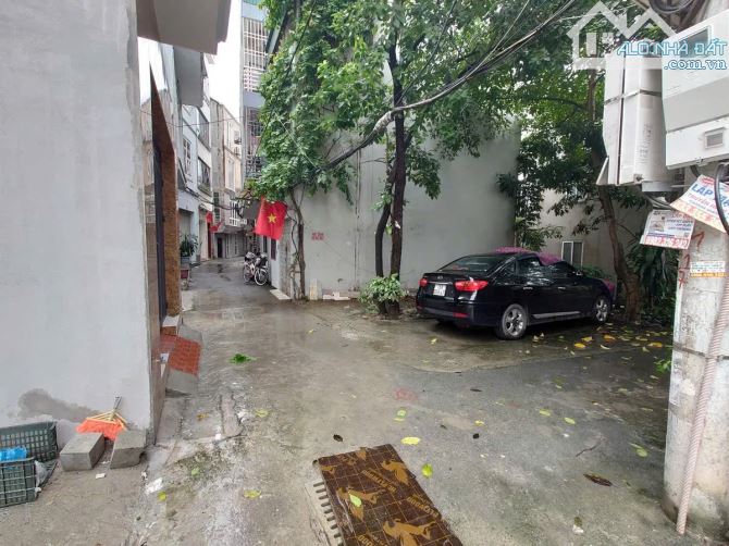 CHÍNH CHỦ BÁN ĐẤT LÔ GÓC - MẶT NGÕ THÔNG - Ô TÔ - PHÚ DIỄN BTL  62m MT 6m GIÁ 9.8TỶ . - 2