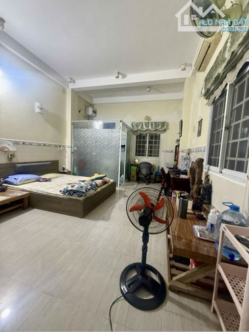 BÁN GẤP NHÀ 3 TẦNG DT 100M2 - KIỆT Ô TÔ 5.5M LÊ HỮU TRÁC, SƠN TRÀ - CHỈ 8.9 TỶ - 2