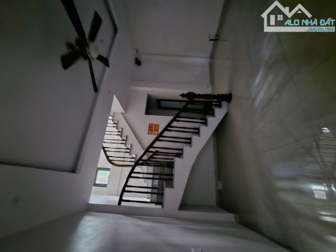 Bán nhà Xuân Đỉnh, Bắc Từ Liêm – Nhỉnh 8 tỷ – Ngõ nông, ô tô đỗ cổng, nhà đẹp - 2