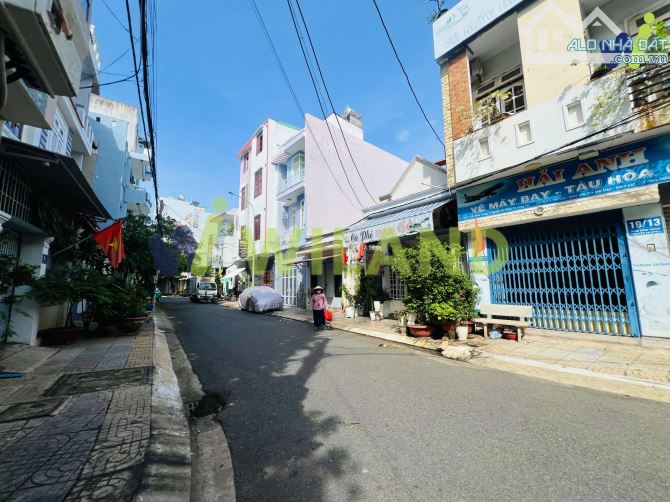 BÁN NHÀ MẶT TIỀN TRẦN BÌNH TRỌNG GẦN BIỂN P8 TP. VŨNG TÀU. 92M2 FULL THỔ CƯ GIÁ 9,5 TỶ TL - 2