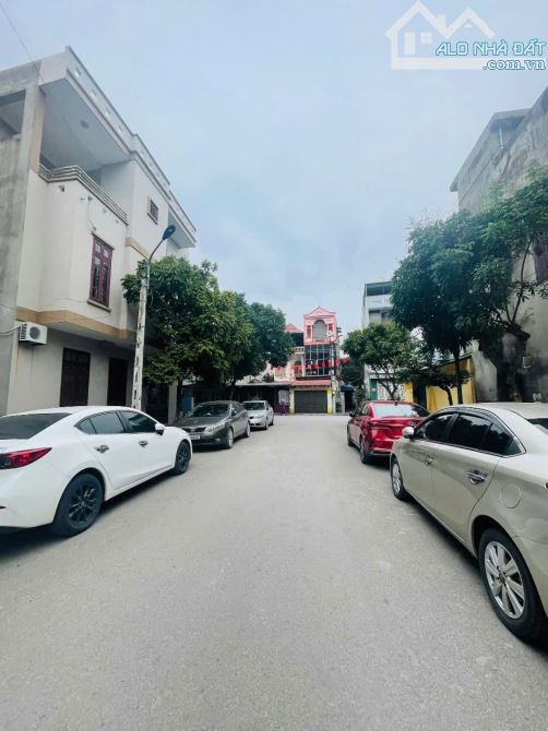 Cần bán lô đất mặt đường đinh văn tả kinh doanh buôn bán được - 2