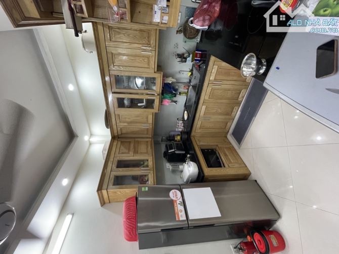 BÁN NHÀ ĐƯỜNG LÊ QUANG ĐẠO: 43M2 4 TẦNG - DÂN XÂY - ÔTÔ VÀI BƯỚC - SỔ NỞ HẬU - GIÁ 10TỶ! - 2