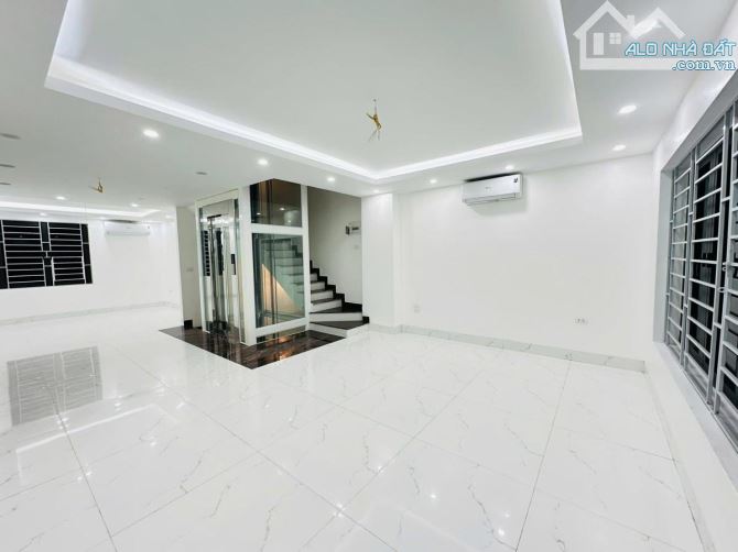 PHÂN LÔ OTO,  HOÀNG QUỐC VIỆT, 65M2, MT 5.1M, NHÀ 6T THANG MÁY HIỆN ĐẠI, GIÁ 26 TỶ - 2