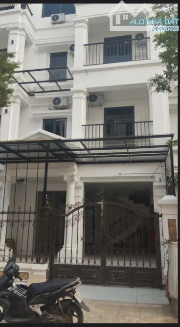 Cần bán nhà liền kề TIG Đại Mỗ - Green Garde, 4tầng full nội thất.n House Đại Mỗ - 2