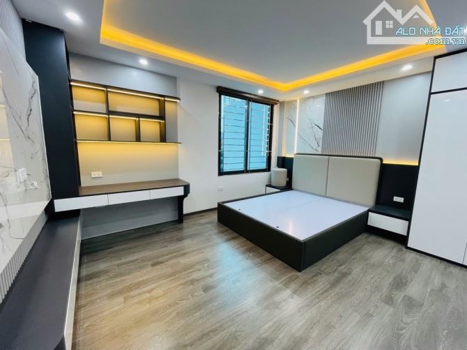 BÁN NHÀ TRUNG TÂM THẠCH BÀN XÂY MỚI ĐỘC LẬP 1 CĂN DUY NHẤT OTO ĐẬU NGAY CỬA NHÀ  ✅DT  60 m - 2
