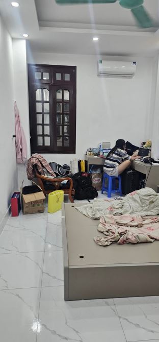 Ngõ đẹp nhà đẹp Hoàng Văn Thái 4 tầng 6.7 tỷ. HIẾM - 30M RA Ô TÔ TRÁNH - NGÕ THÔNG - 2
