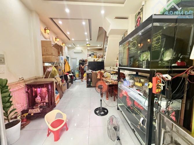 🔥Nhà 3 tầng, đường THỐNG NHẤT ph15, Q GÒ VẤP , DT 37m2 (4x10) hẻm  Ô Tô  💵 5,35tỷ. - 2