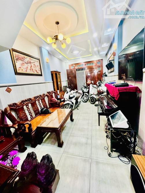 Nhà HXH Hậu Giang_ P11, Q6. Dt 80m2. 4 tầng (4m x 20m). Giá 7.8 tỷ. - 2