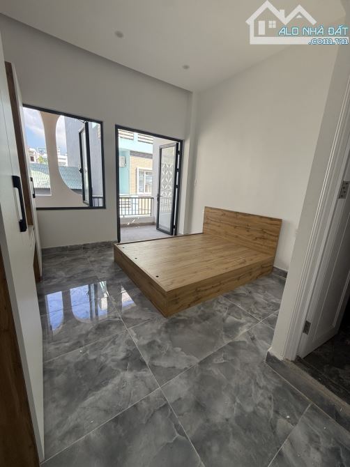 Bán Nhà Gần Bãi Tắm Mỹ Khê, 2 Tầng, 60m2 Chỉ 6.x Tỷ - 2