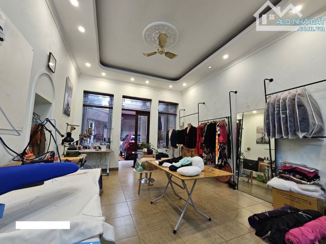 Bán Nhà Phố Đào Tấn Ba Đình 45m2-5T MT5,6m LÔ GÓC 2 THOÁNG 19 Tỷ Đào Tấn Có TL. - 2
