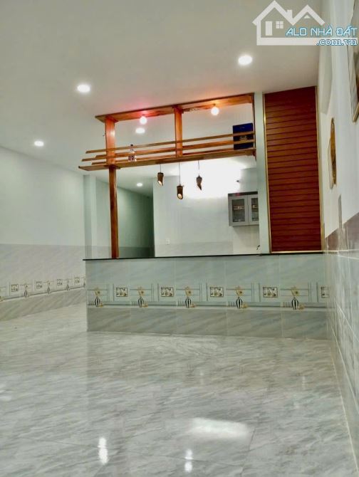 🔥🔥CHÍNH CHỦ GỞI - NHÀ 2 TẦNG MỚI TINH - 97M2 - BÙI CÔNG TRỪNG - ĐÔNG THẠNH - HẺM XE HƠI - 2