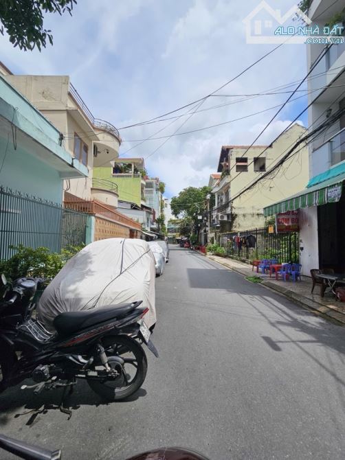 CHDV-DÒNG TIỀN HƠN 5 TỶ/NĂM -1 HẦM 8 TẦNG - BÌNH GIÃ -P.13- TÂN BÌNH- DT: 11*22M- 65 TỶ - 2