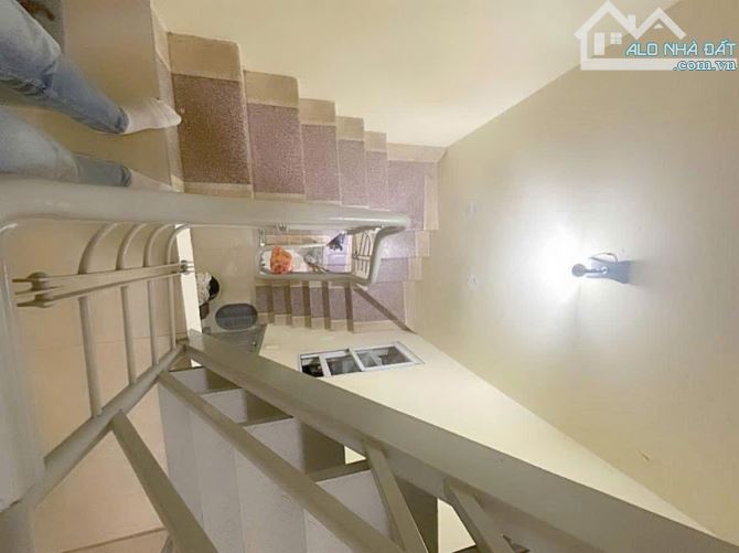 Hàng xóm Royal city Quan Nhân nhà đẹp 29m 4T 4,7 tỷ , sổ đỏ. - 2