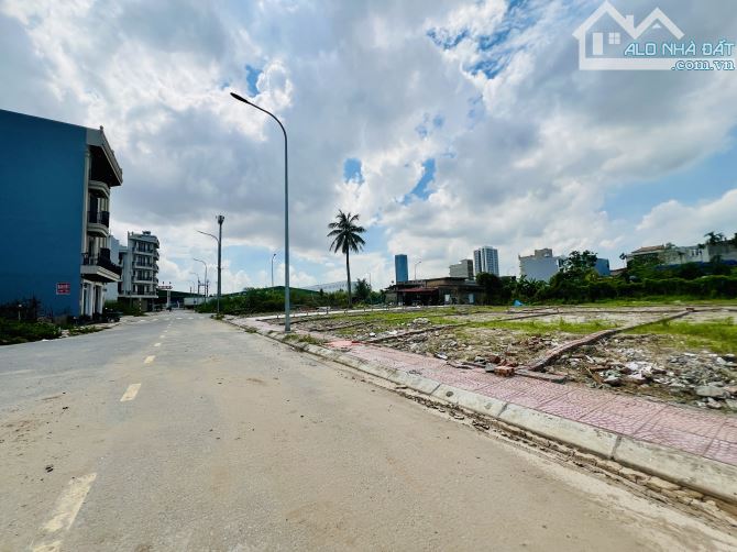 Bán đất Sở Dầu, Hồng Bàng 46m2 ngõ 4m 2,x tỷ. - 2