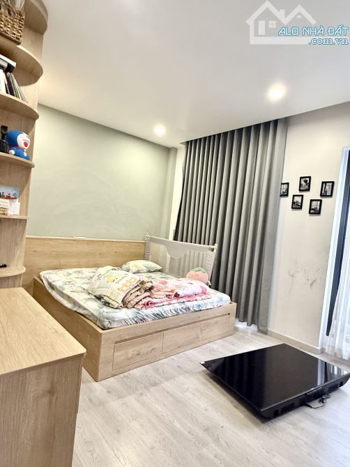 Bán Nhà Hẻm Ô Tô 6m Huỳnh Văn Bánh Phú Nhuận - 60m2 - 5 Tầng - KD Đỉnh - Chỉ 11Tỷ. - 2