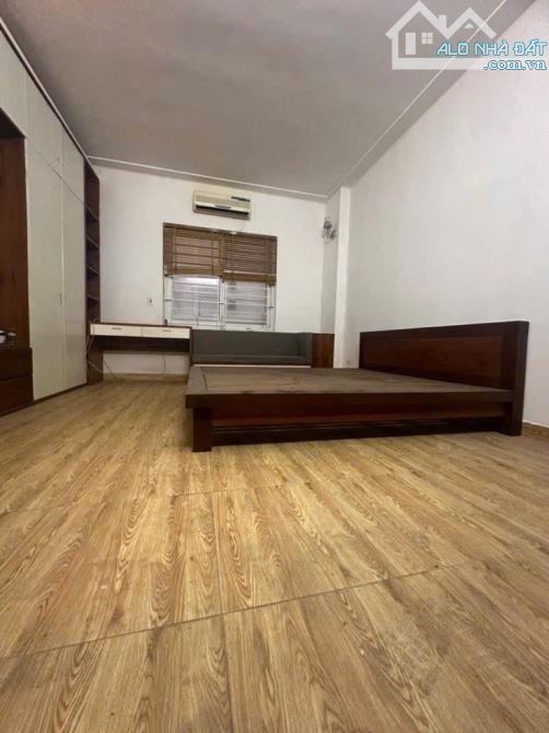 Bán nhà Võ Chí Công, dt35m, mt4,2m, gần phố, gần ô tô. - 2