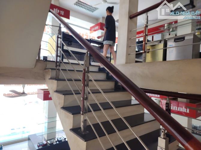 Siêu phẩm mặt phố-Lô góc-Vỉa hè-Kinh doanh-Nguyễn Trãi-Thanh Xuân-91m2-4 Tầng-MT 8.8m-69Tỷ - 2