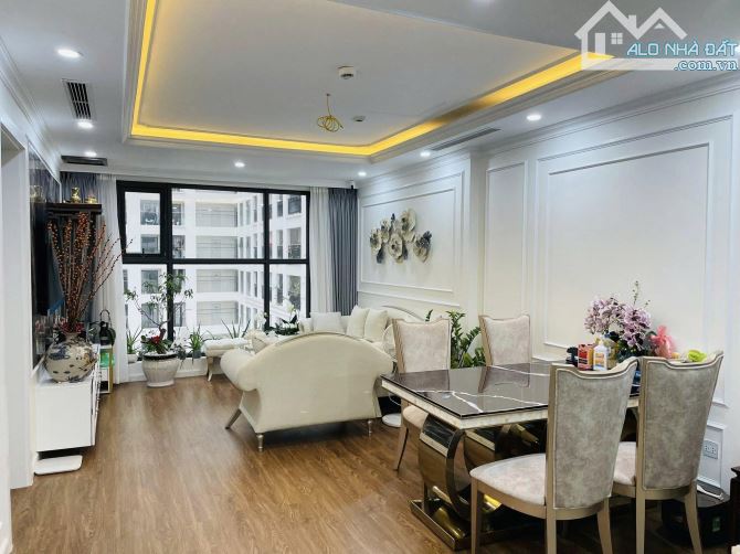 BÁN CĂN HỘ CHUNG CƯ ROSTOWN - 79 NGỌC HỒI, DT 90M² – FULL NỘI THẤT CAO CẤP - CHỈ 6.7 TỶ. - 2